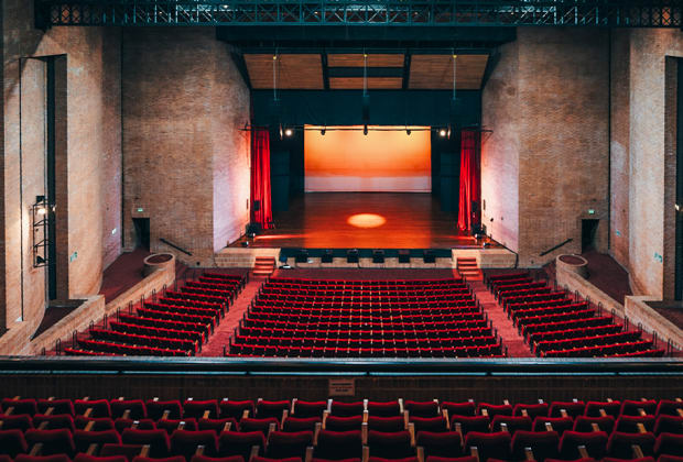 Teatro Metropolitano de Medellín - José Gutierrez Gómez