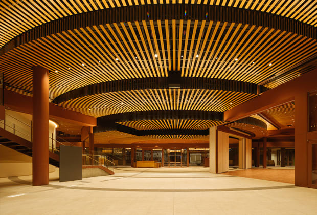 石川県立図書館