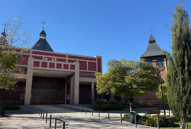 Parroquia Nuestra Señora de Las Mercedes, Los Castaños