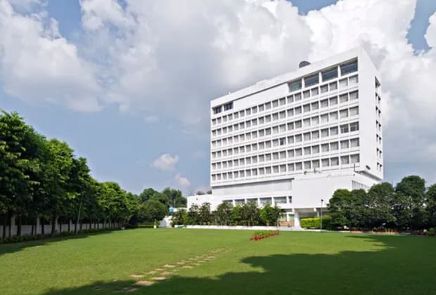 Clarks Avadh, Lucknow