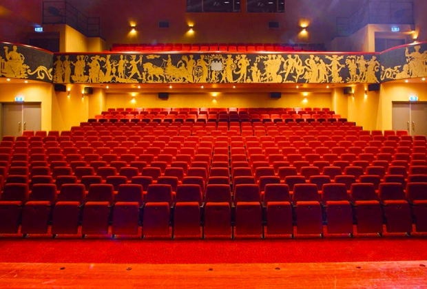 Hotel Theater Figi