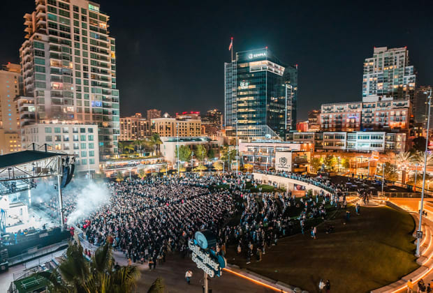 Gallagher Square, Petco Park