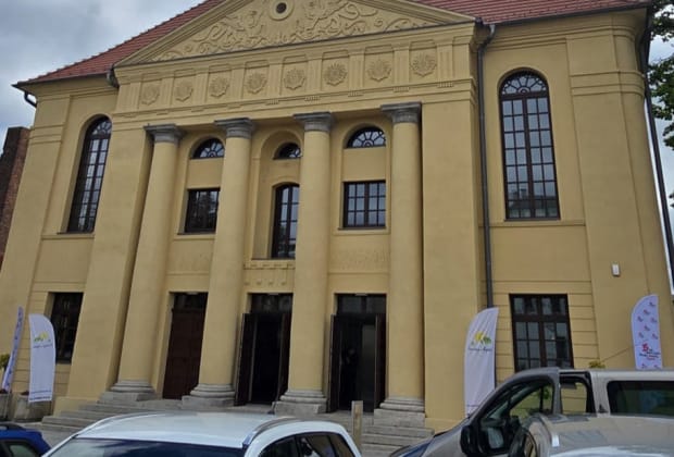 Synagoga Pod Białym Bocianem