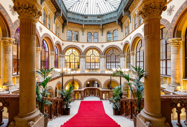 Palais Ferstel