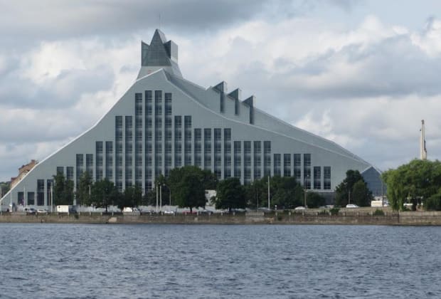 Latvijas Nacionālā bibliotēka