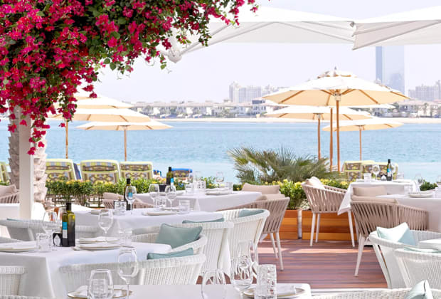 Royal Lawn Piatti, Raffles The Palm