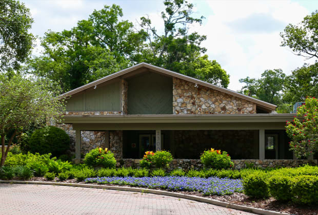The Azalea Lodge at Mead Gardens