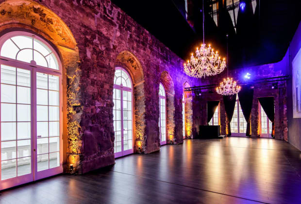 Kurländer Palais