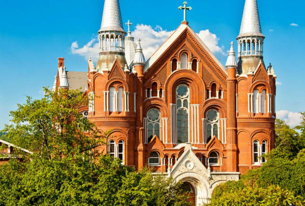 Sacred Heart Cultural Center