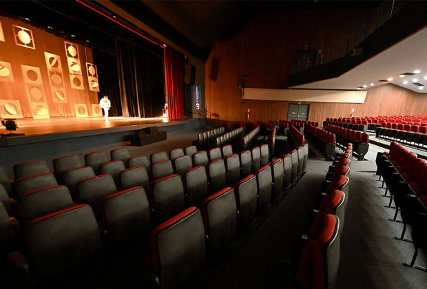 Teatro SESI - centro cultural Paulo Afonso Ferreira