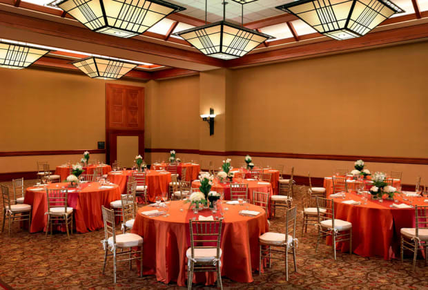 Sheraton Grand Sacramento Hotel
